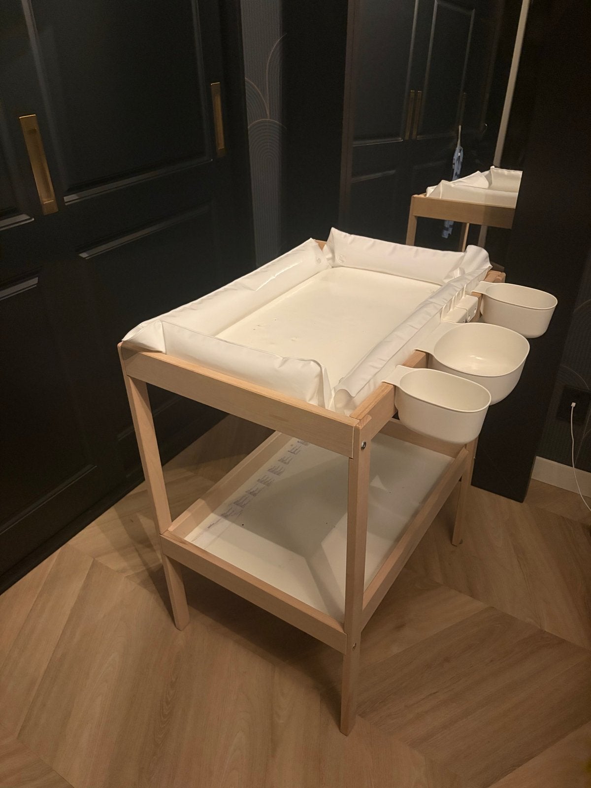 IKEA verzorgingstafel met bakjes en opblaasbaar kussen, Kinderen en Baby's, Badjes en Verzorging, Ophalen, Zo goed als nieuw, Overige typen