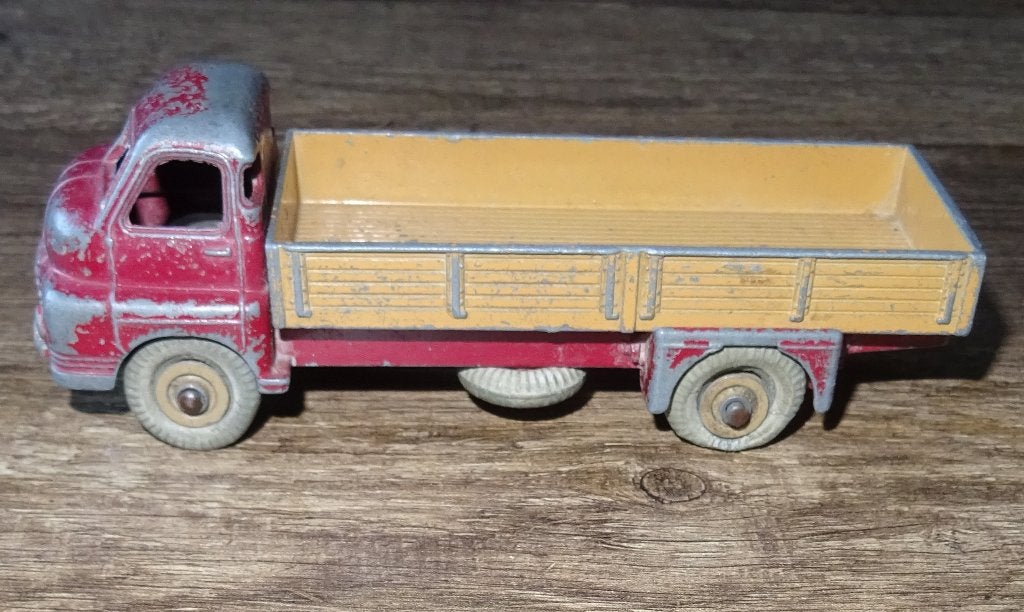 Dinky Toys Big Bedford., Ophalen of Verzenden, Gebruikt, Bus of Vrachtwagen, Dinky Toys