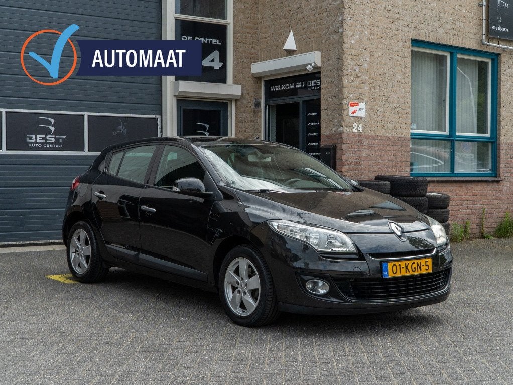 Renault Mégane 2.0 Dynamique Automaat (bj 2009), Auto's, Gebruikt, 4 cilinders, Zwart, Origineel Nederlands