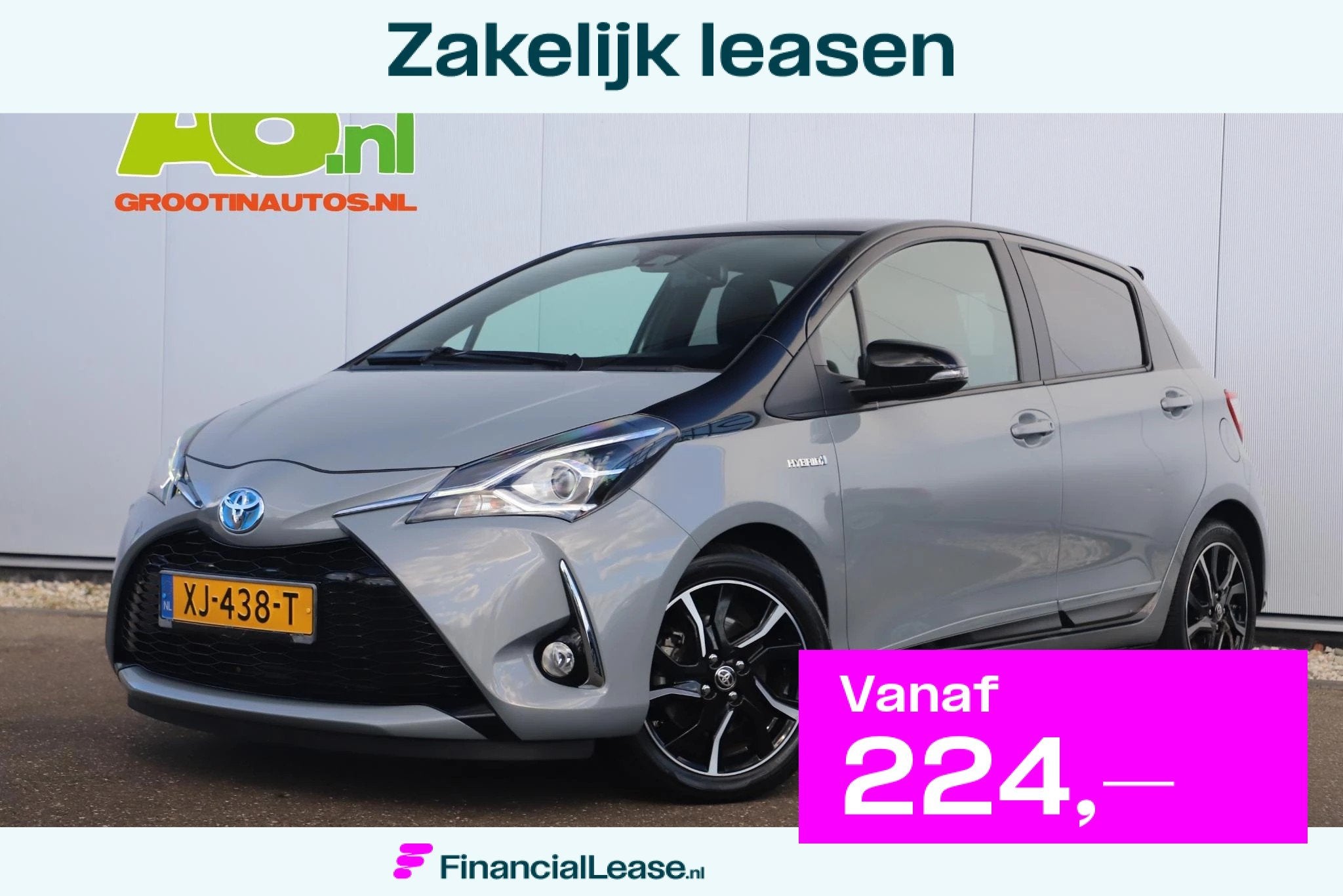 Toyota Yaris 1.5 Hybrid Bi-Tone Plus 101PK Automaat Panorama, Gebruikt, Euro 6, 4 cilinders, Met garantie (alle)