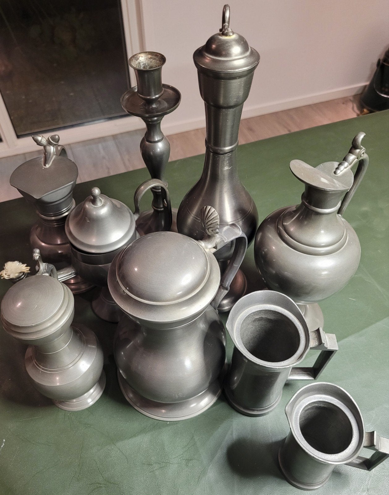 Antieke tinnen collectie: kannen, bekers en kandelaar, Antiek en Kunst, Ophalen of Verzenden