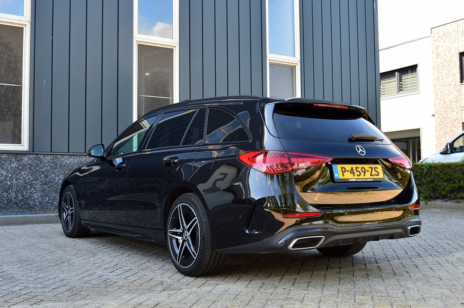 Mercedes-Benz C-Klasse Estate 300 e AMG Line Rijklaarprijs-G, Automaat, 12 maanden, Achterwielaandrijving, 4 cilinders