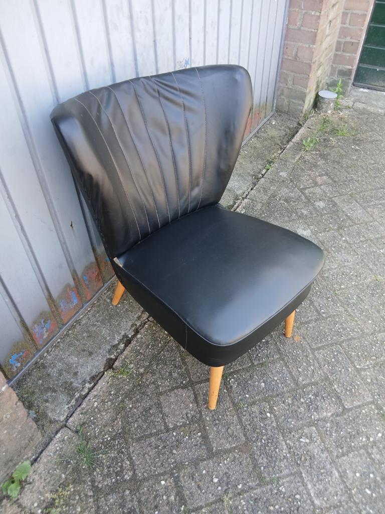 Vintage jaren 60 stoel fauteuil zwart skai zit heerlijk, Ophalen, Gebruikt, Jaren 50 60 clubfauteuil cocktailstoel, 75 tot 100 cm