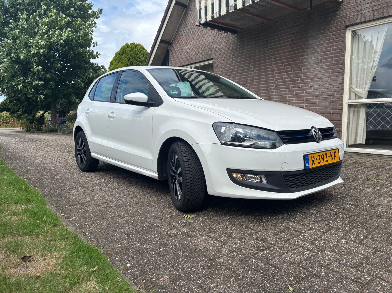 VW Polo 1.2 TSI Comfortline – APK t/m april 2027 - Carplay, Auto's, Volkswagen, Voorwielaandrijving, Euro 5, Stof, 4 cilinders