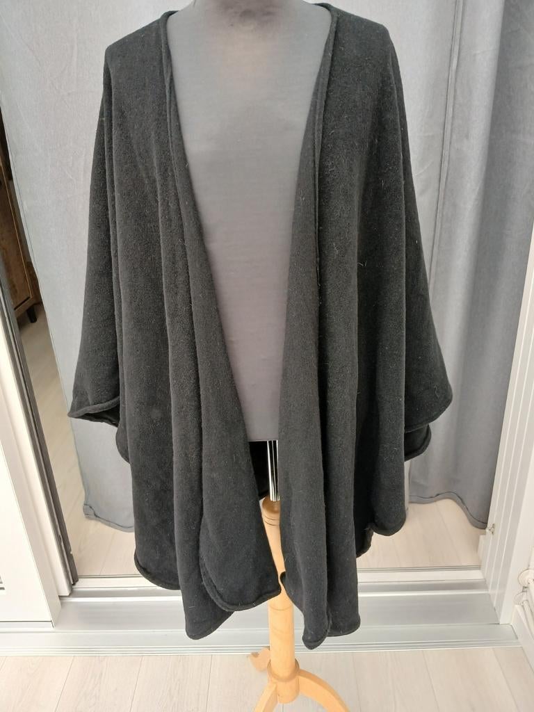 Top Fashion zwarte cashmere stola XL, Kleding | Dames, Truien en Vesten, Ophalen of Verzenden