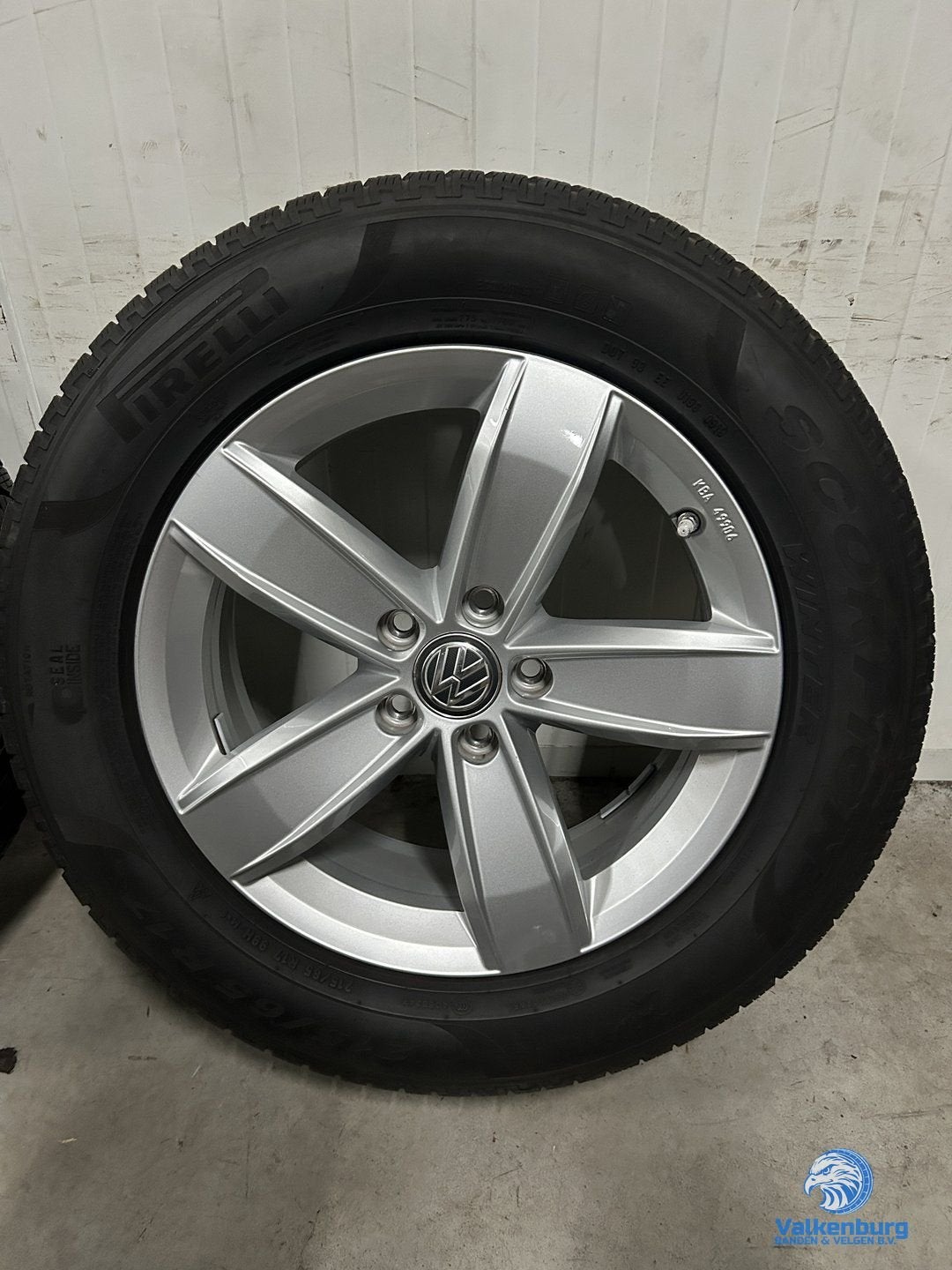 7mm! Originele VW Tiguan II 5NA Corvara 17 inch velgen 5x112, -, -, Banden en Velgen, 17 inch
