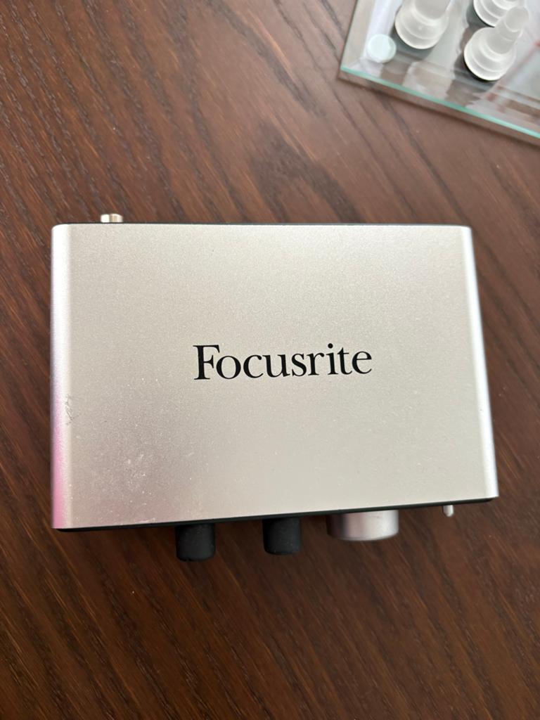Focusrite Scarlett Solo USB Audio Interface, Audio, Tv en Foto, Professionele Audio-, Tv- en Video-apparatuur, Ophalen of Verzenden