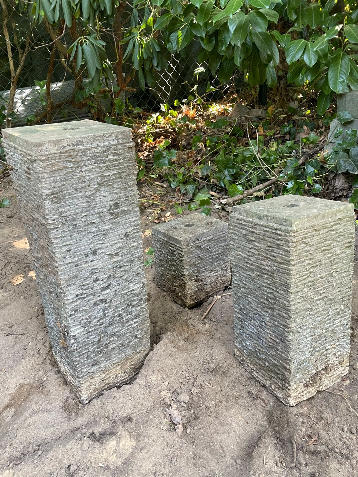 Water ornamenten voor fonteintjes - 3 maten hardsteen, Tuin en Terras, Tuinbeelden, Ophalen, Gebruikt, Steen, Overige typen