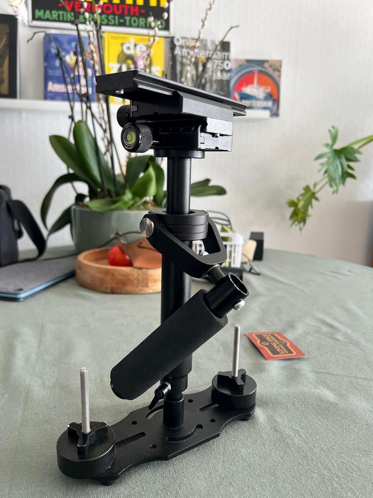 Steadycam Camera Stabilisator - Nieuwstaat, Ophalen of Verzenden, Nieuw