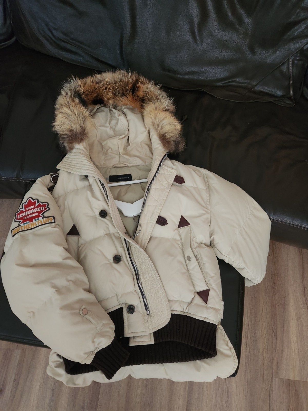Vintage Dsquared² Mother Fluff WinterJas met echte bontkraag, Ophalen, Zo goed als nieuw, Beige