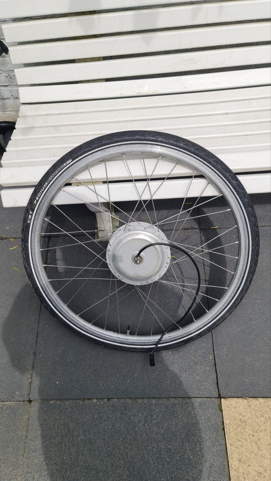 Gazelle 28 inch voorwiel motor. ik weet niet welke model is, Ophalen of Verzenden, Motor