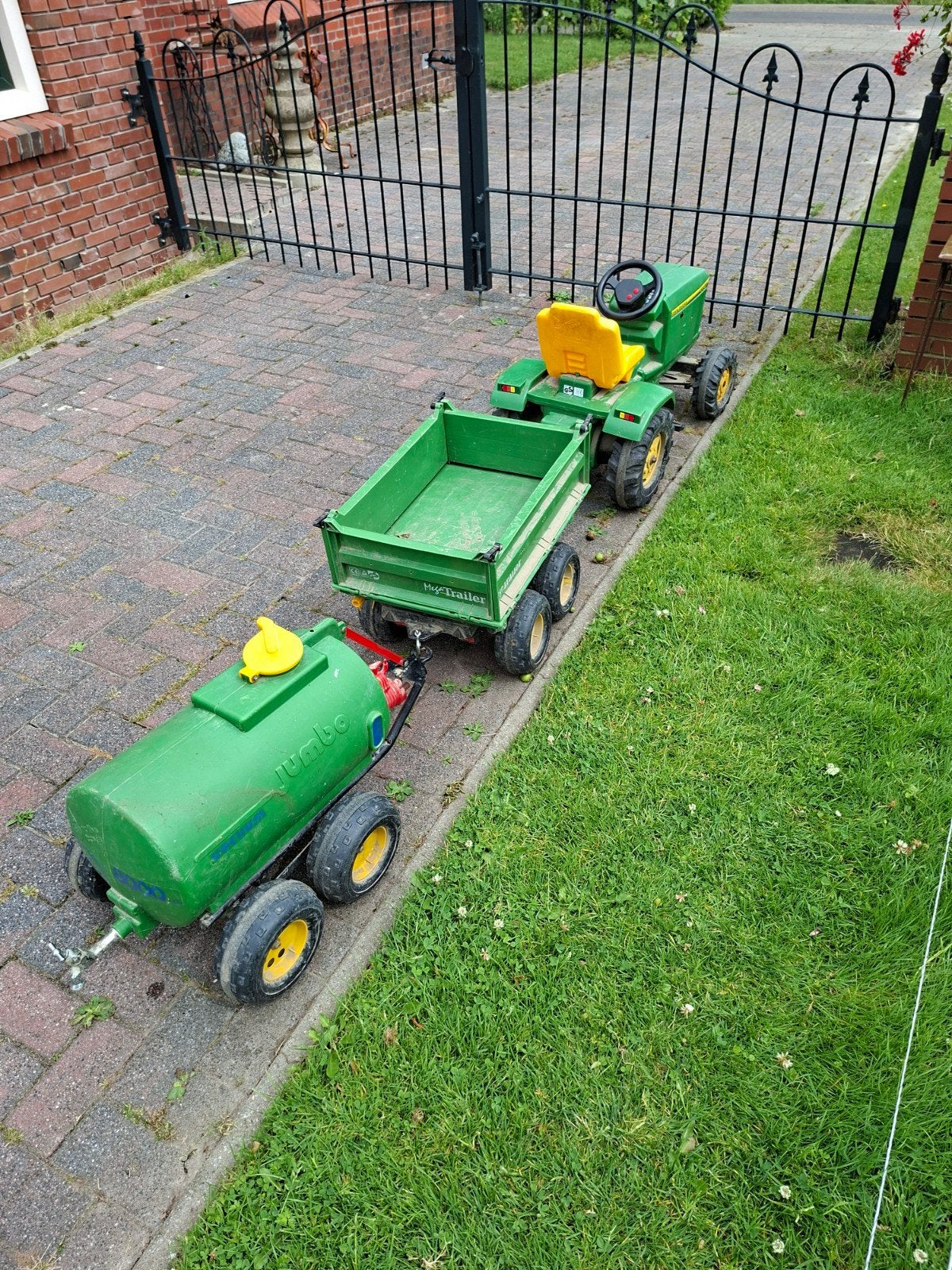 John Deere traptrekker met watertank en bak., Kinderen en Baby's, Speelgoed | Buiten | Voertuigen en Loopfietsen, Ophalen