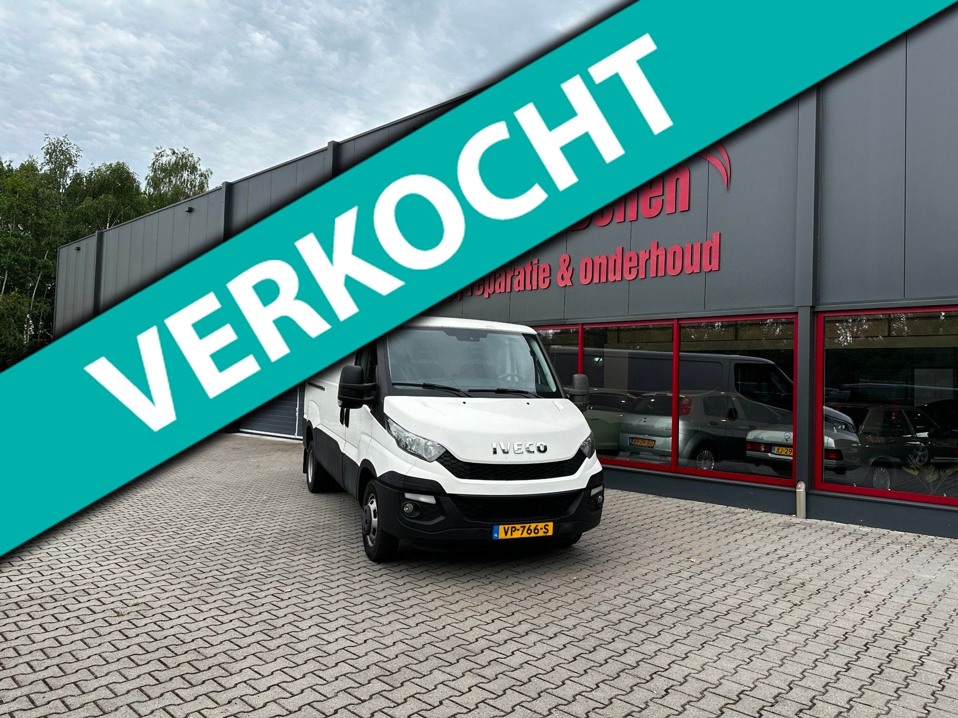 Iveco Daily 40C21V 3.0 352 H3 L / Automaat / Trekhaak /, Auto's, Bestelauto's, Automaat, Euro 5, Achterwielaandrijving, Gebruikt