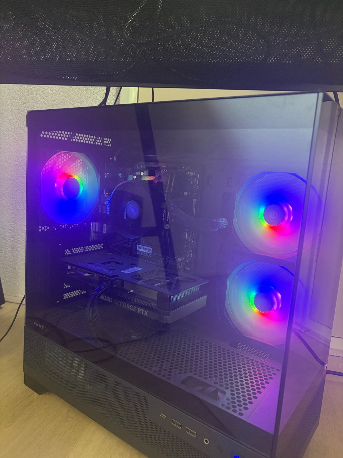 Complete Gaming PC Setup: AMD Ryzen 7, RTX 4060, 32GB RAM, Computers en Software, 32 GB, Ophalen of Verzenden, Zo goed als nieuw