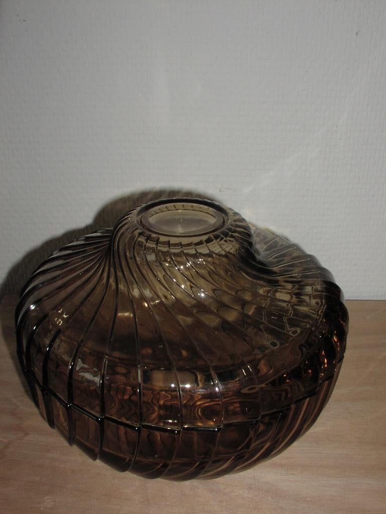 Vintage glazen schaal met deksel; France, Schaal, Rond, Ophalen of Verzenden, Glas