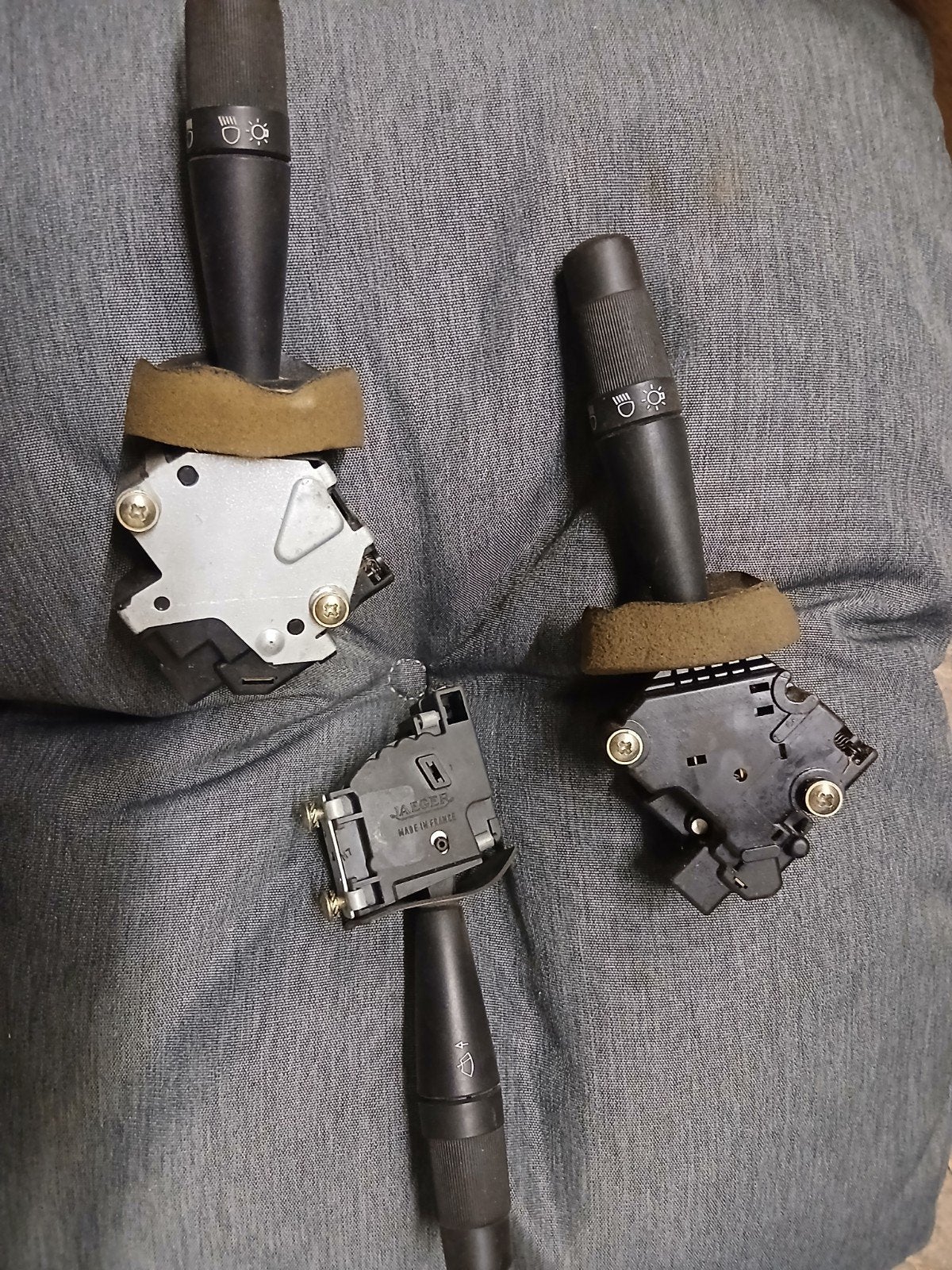 Peugeot 205 Schakelaars links (2x) en rechts, Auto-onderdelen, Ophalen of Verzenden, Gebruikt, Peugeot