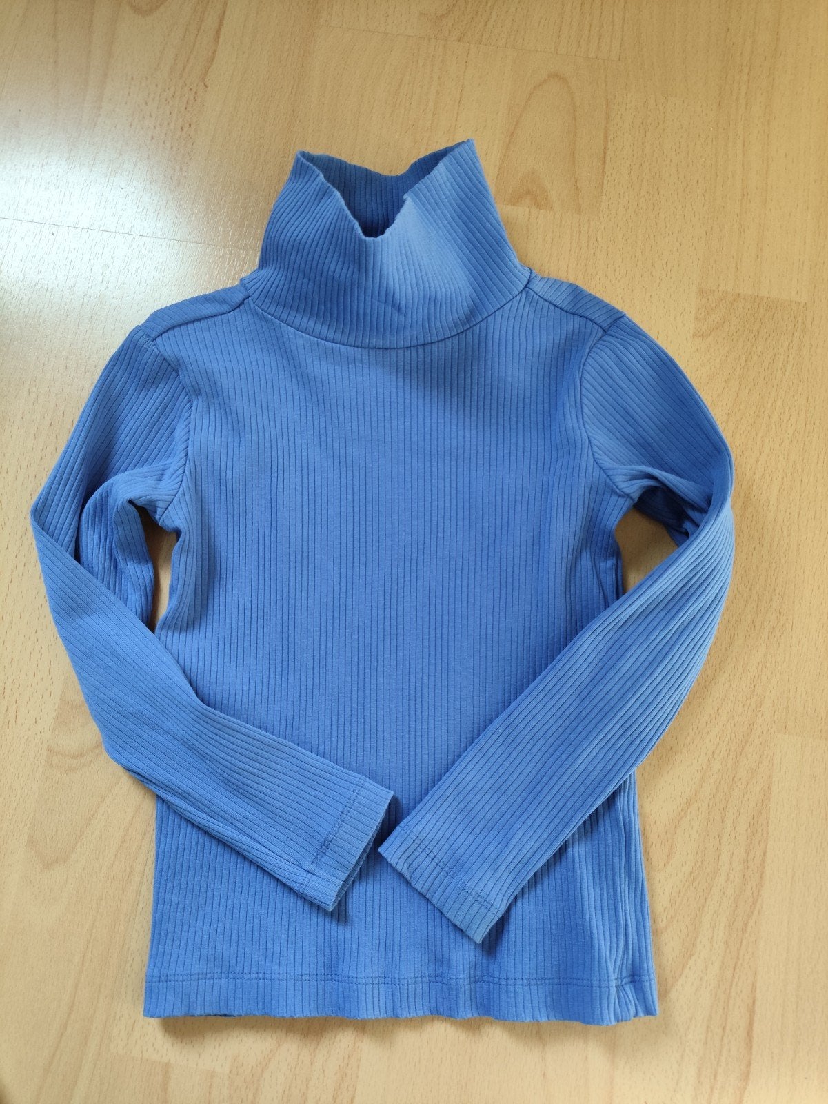 Mooie blauwe coltrui met lange mouwen., Meisje, Trui of Vest, Ophalen of Verzenden, Zo goed als nieuw