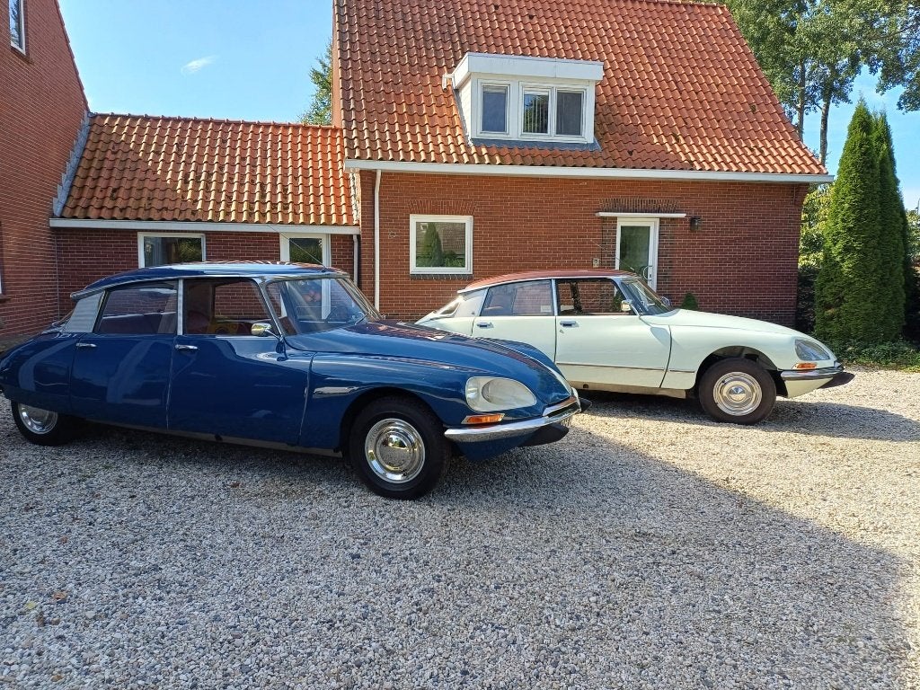 Citroen DS 20h 1969 en DS 21 1972 zeer goede conditie!, Auto's, Voorwielaandrijving, 1998 cc, 1300 kg, 4 cilinders