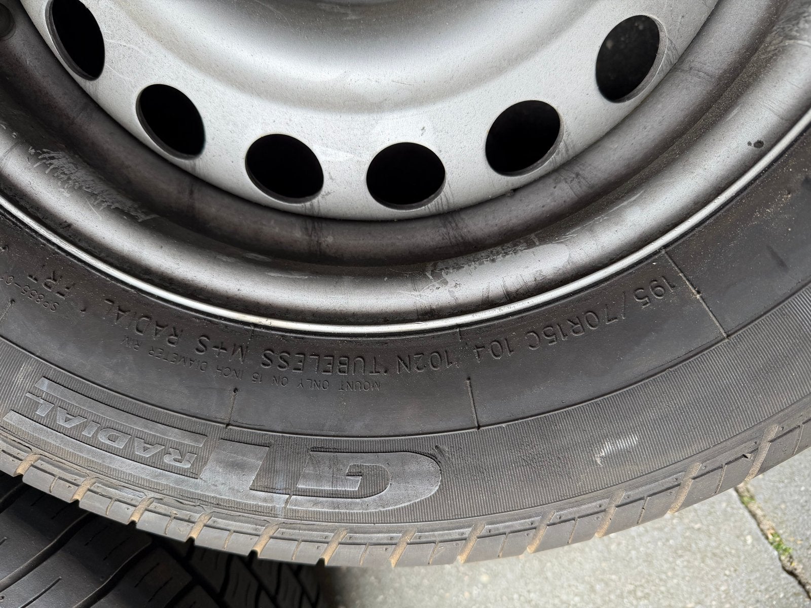 Reserve wiel Hobby/Fendt 15 inch velg met oude band., Caravans en Kamperen, Ophalen, Gebruikt