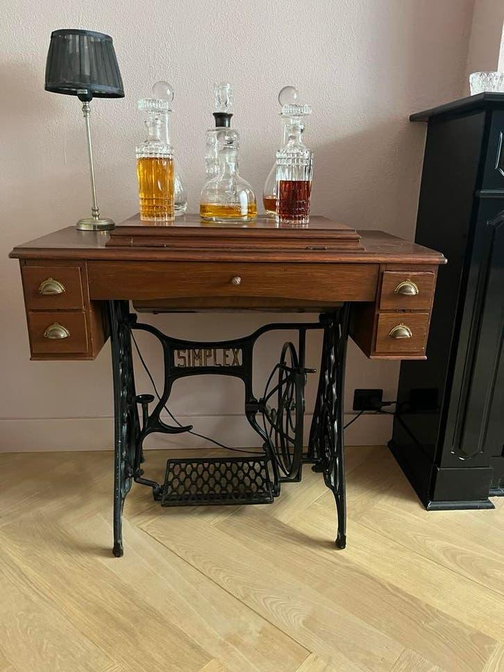 Simplex naaimachine tafel - Antiek en decoratief, Ophalen, Zo goed als nieuw