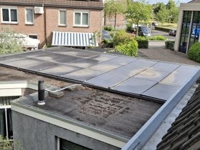 Zonnepanelen met omvormers; complete installatie (werkend), Ophalen, Gebruikt, Paneel, 200 wattpiek of meer