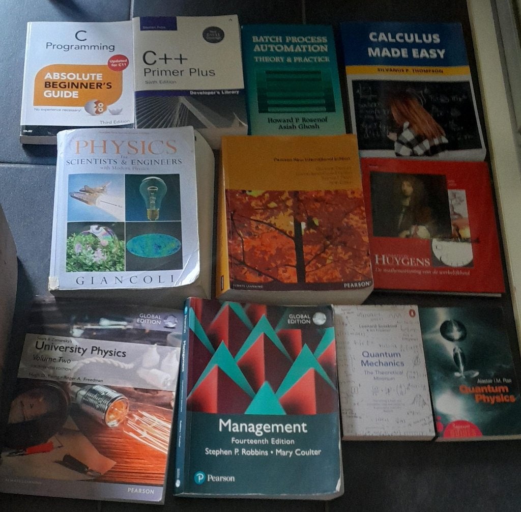 Verzameling studieboeken, Boeken, Ophalen, Gelezen, School, Studie en Wetenschap