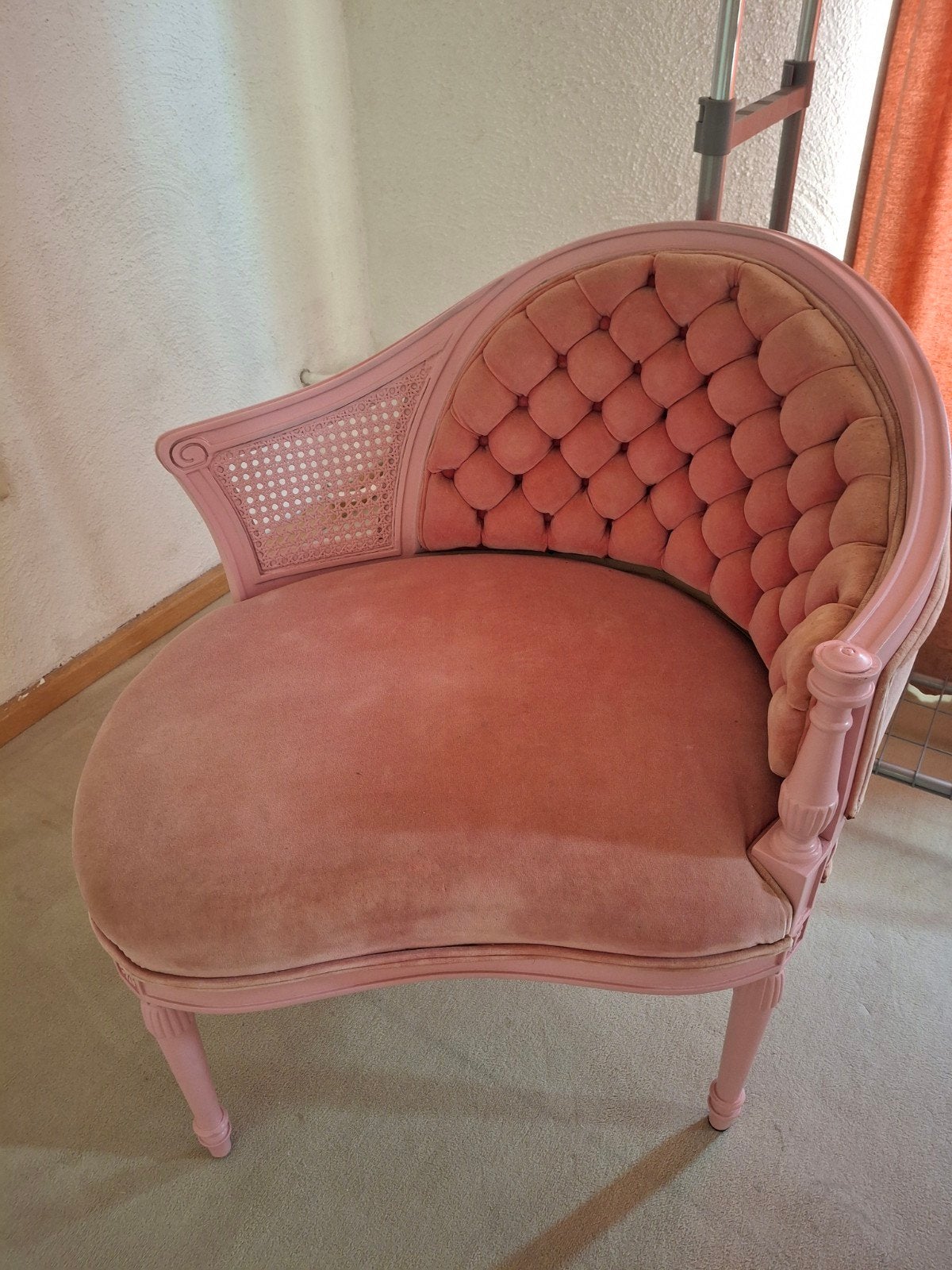 Roze stoel, klassiek, komt uit een roze kinderkamer!, Ophalen