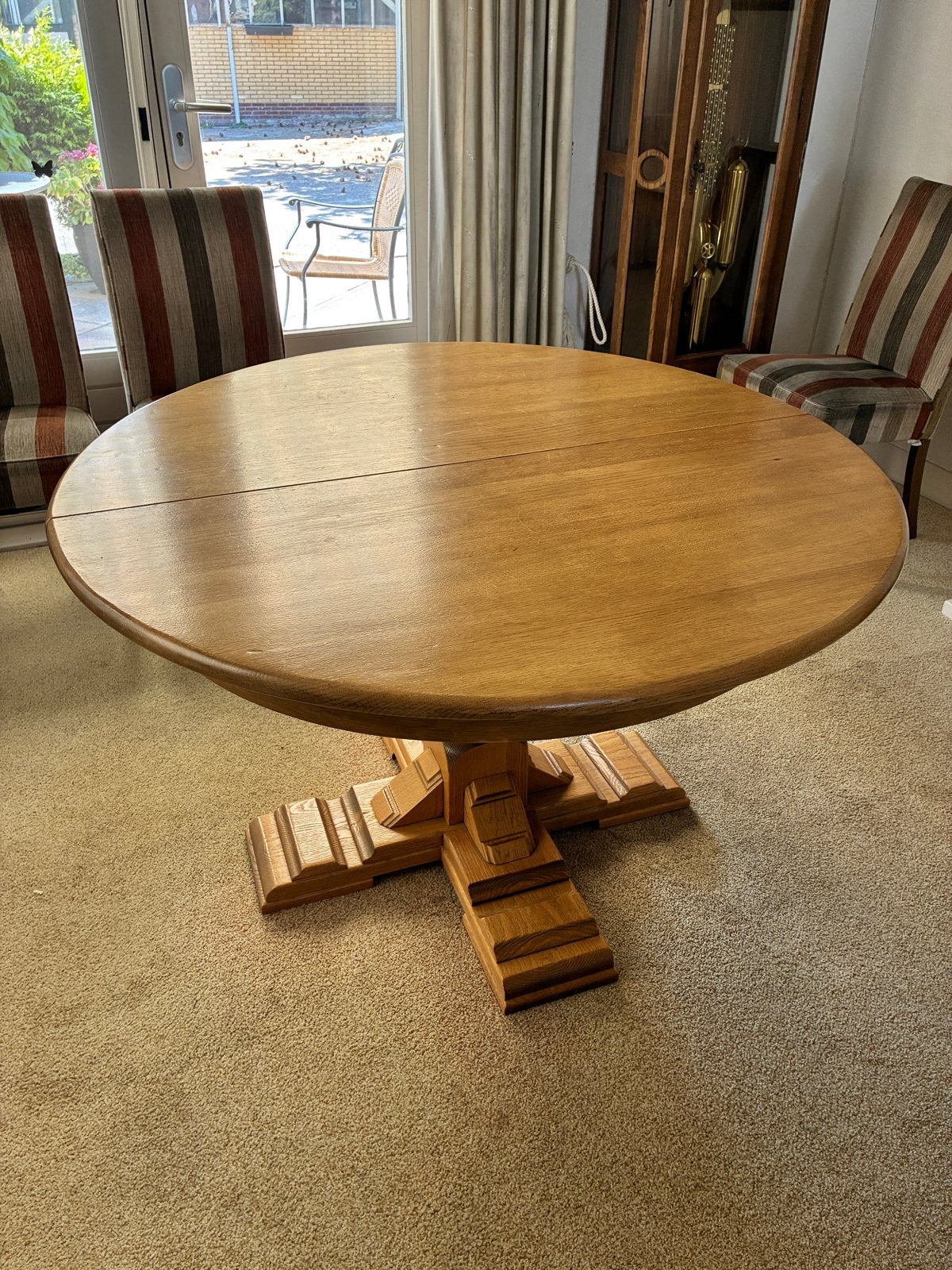 Uitschuifbare eettafel: Rond (125 cm) naar Ovaal (170 cm), Ophalen, Gebruikt, 100 tot 150 cm, Klassiek