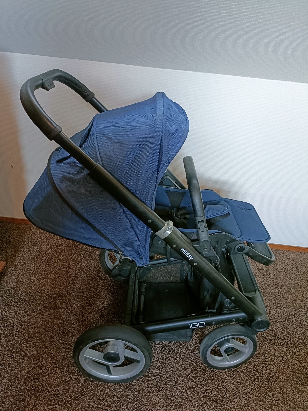 Mutsy Igo Urban Nomad Combiwagen met Reiswieg en Accessoires, Ophalen, Gebruikt, Met autostoeltje, Combiwagen