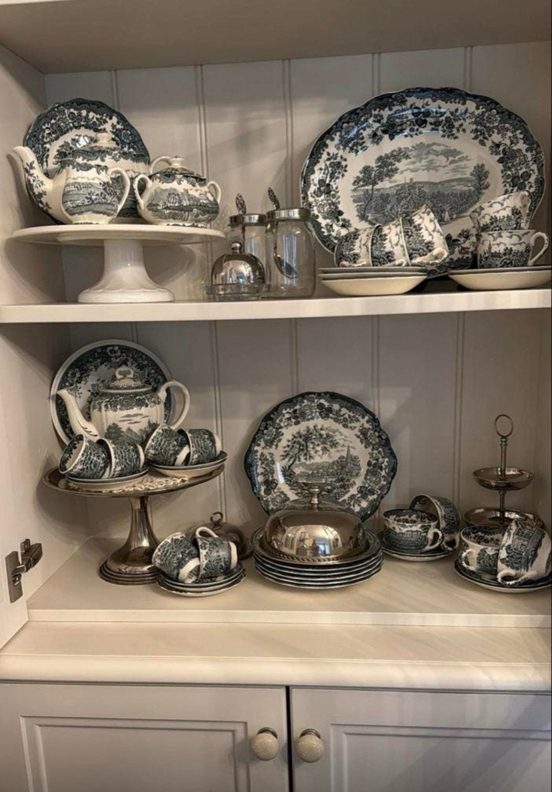 Prachtig Avon Scenes Palissy & Villeroy & Boch servies, Antiek en Kunst, Ophalen of Verzenden