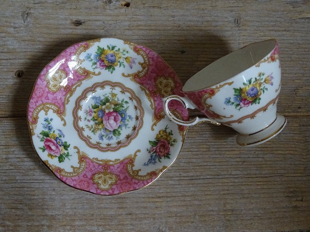 Servies, Engels, Royal Albert, LADY CARLYLE, gaaf, Ophalen of Verzenden