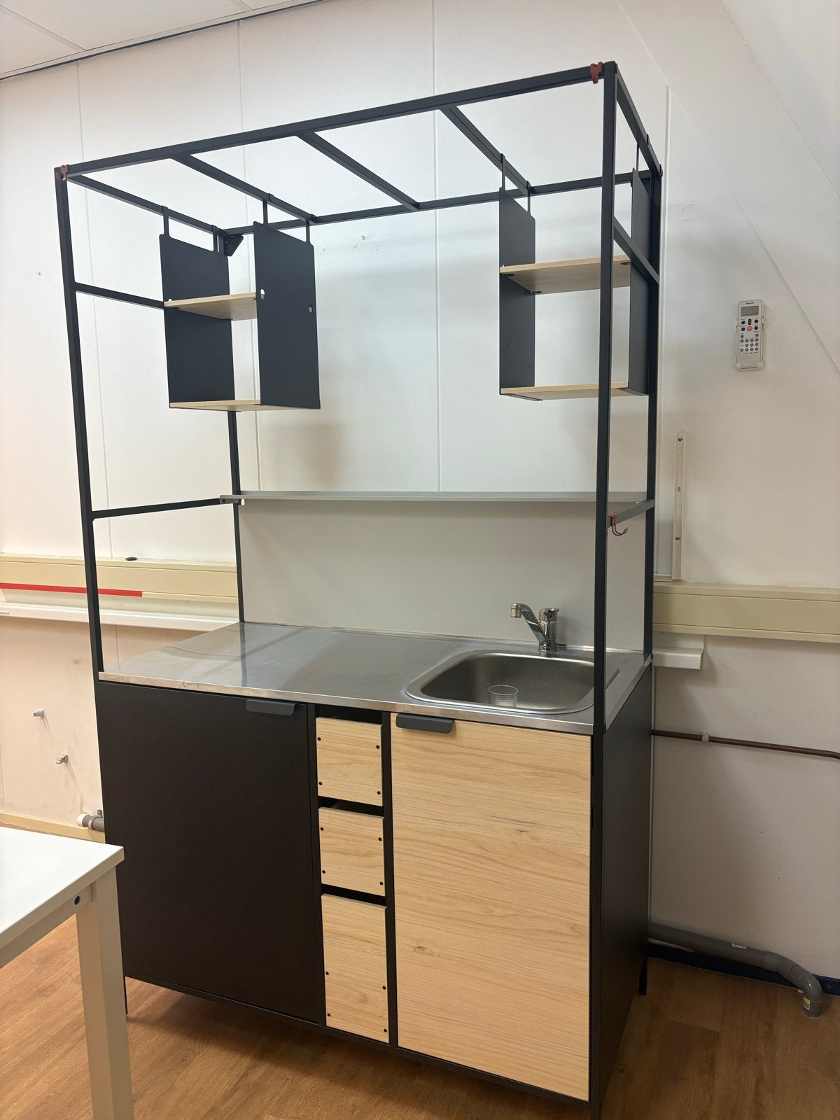 Compacte keukenunit met spoelbak en opbergruimte, Huis en Inrichting, Ophalen, Gebruikt, Zwart, Overige typen