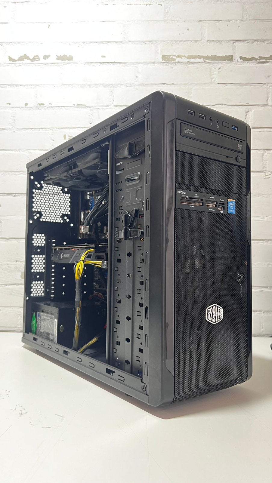 Fortnite Game PC i7-4790K RX 580 8GB 16GB DDR4 250GB SSD, Computers en Software, Veldburg, Veldburf, Refurbished, 250 GB
