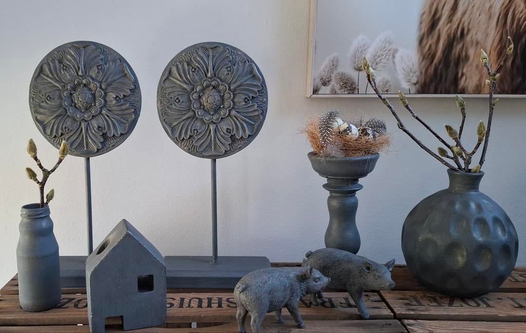 Varkentjes bewerkt voor een stoere look., Ophalen of Verzenden