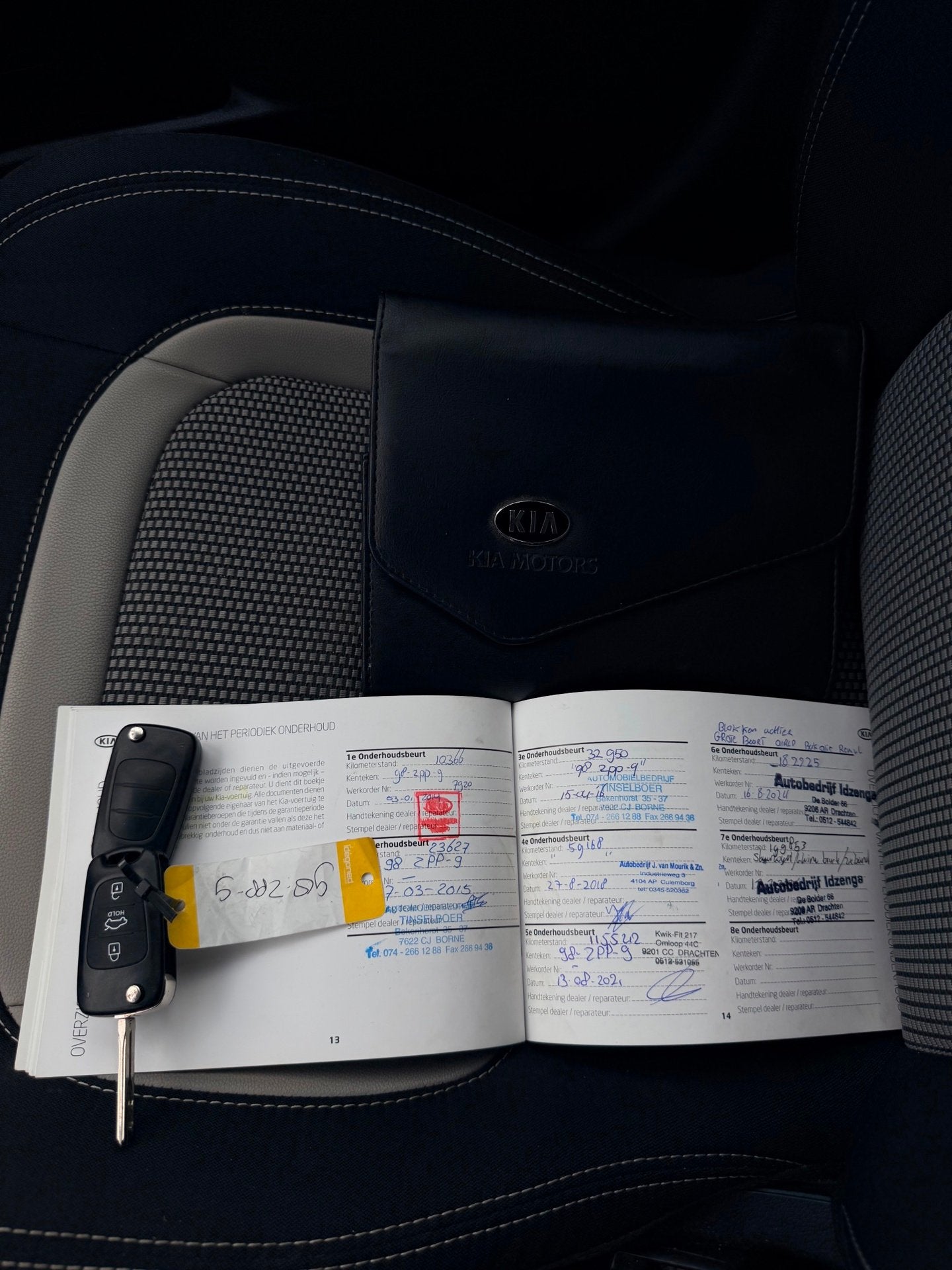 Foto 12 van Kia Cee'd Sportswagon 1.6 GDI Plus Pack Xenon led