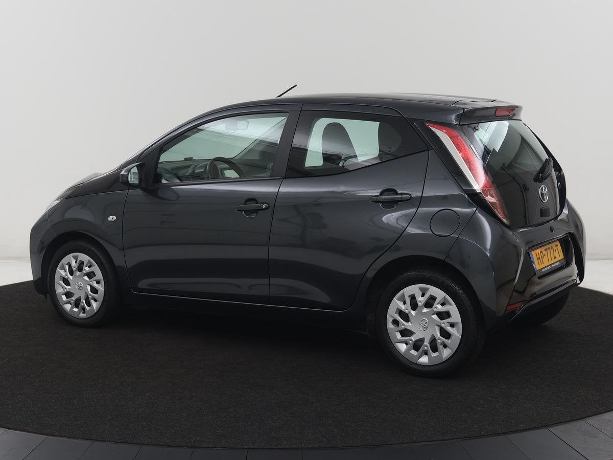 Toyota Aygo 1.0 VVT-i x-play | Cruise control | Camera | Air, Auto's, Voorwielaandrijving, Stof, Gebruikt, Euro 6