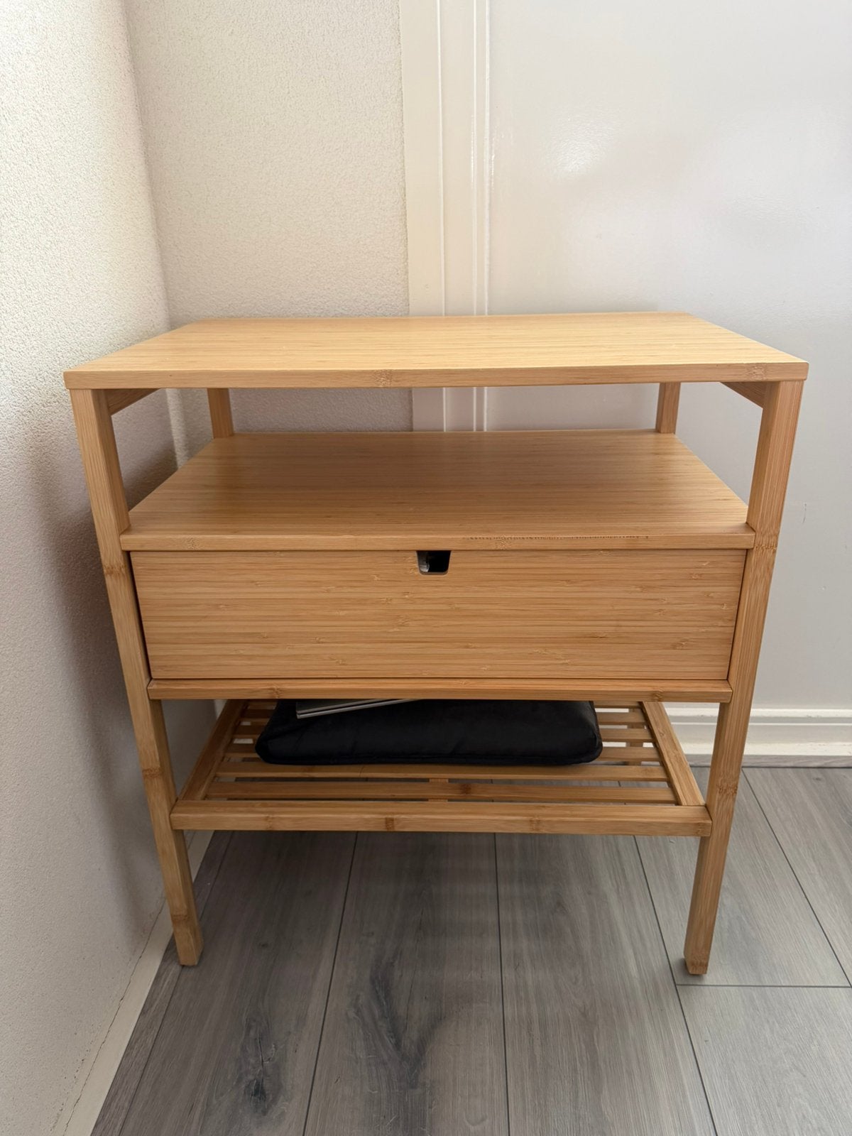 Nachtkastje, Ophalen, Zo goed als nieuw, Minder dan 45 cm, 55 tot 70 cm