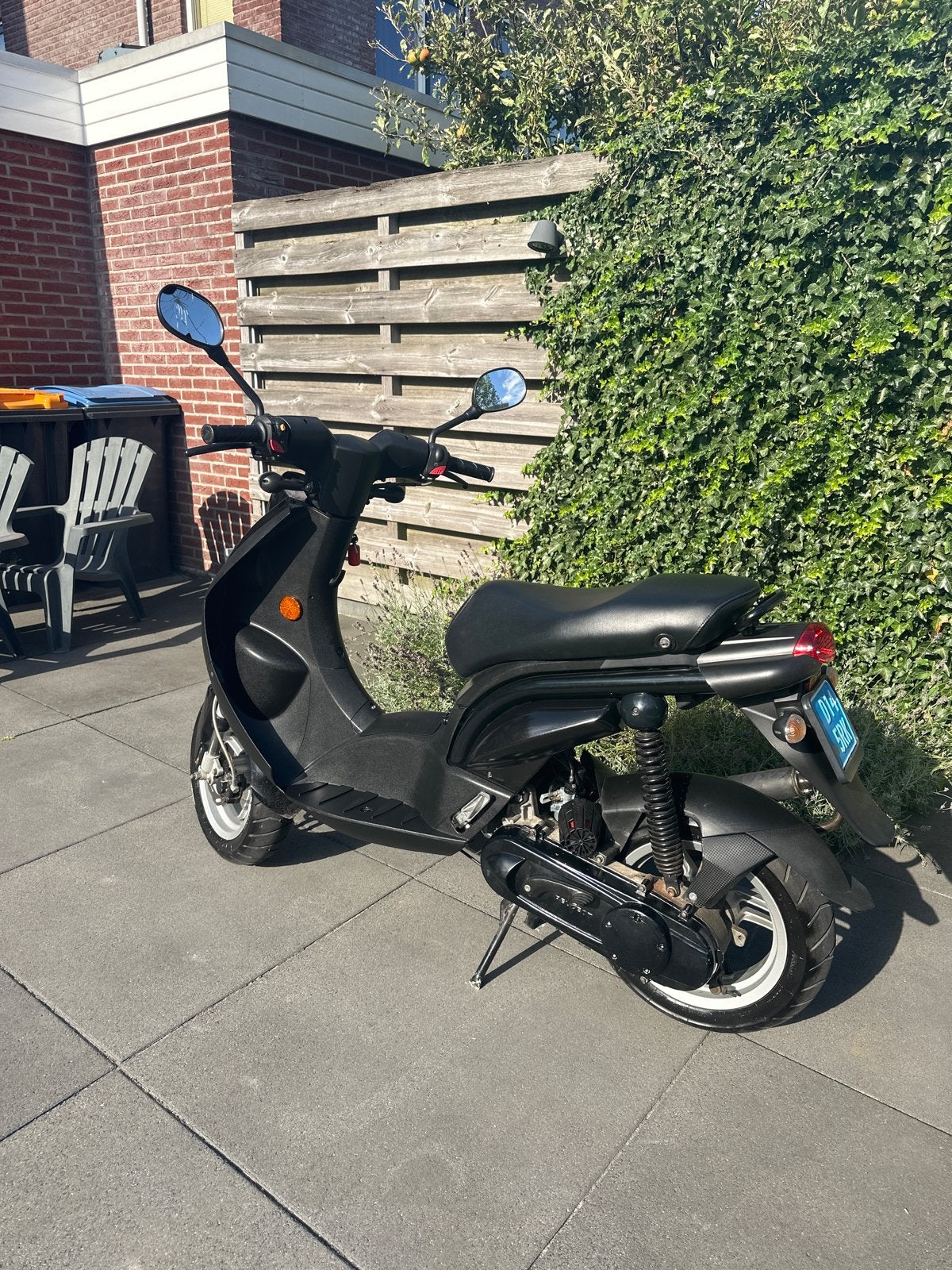 Peugeot Ludix 70cc - Nieuwe onderdelen, moet ingereden, Tweetakt, Maximaal 45 km/u, Nieuw, Ophalen of Verzenden