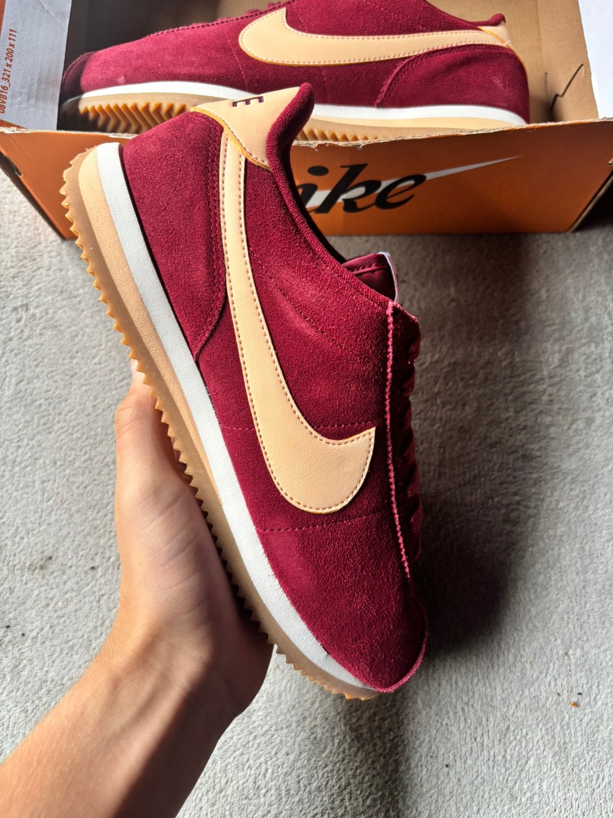 Nike cortez team red - maat 42,5 - nieuw, Kleding | Dames, J, Nieuw, Ophalen of Verzenden, Sneakers of Gympen