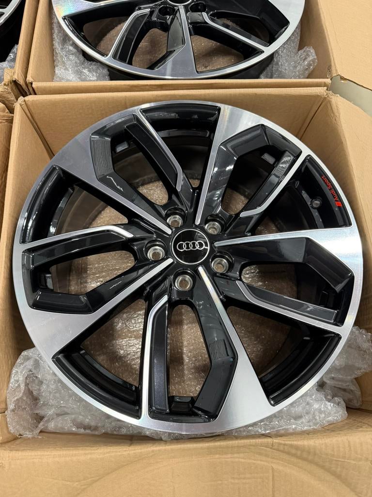 19" originele Audi A3 S3 8Y Edge Sport velgen, Auto-onderdelen, Banden en Velgen, 19 inch, Gebruikt, Velg(en), Ophalen of Verzenden