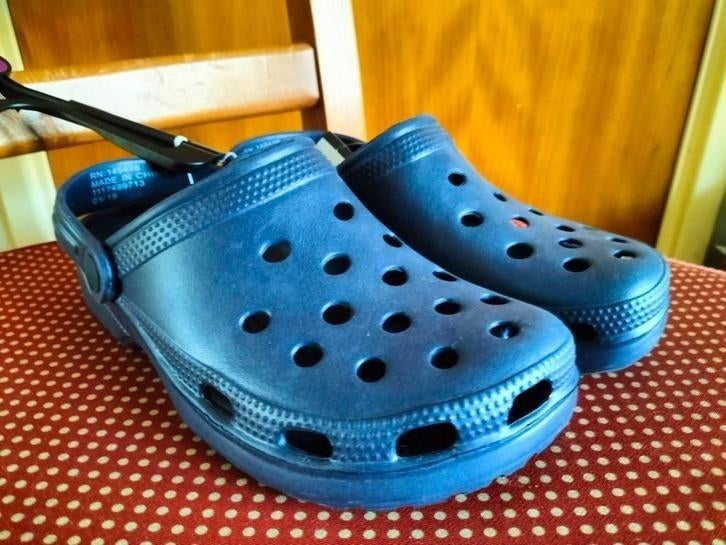 Donkerblauwe tuinklompen, maat 38, nieuw, Ophalen of Verzenden, Nieuw, Schoenen