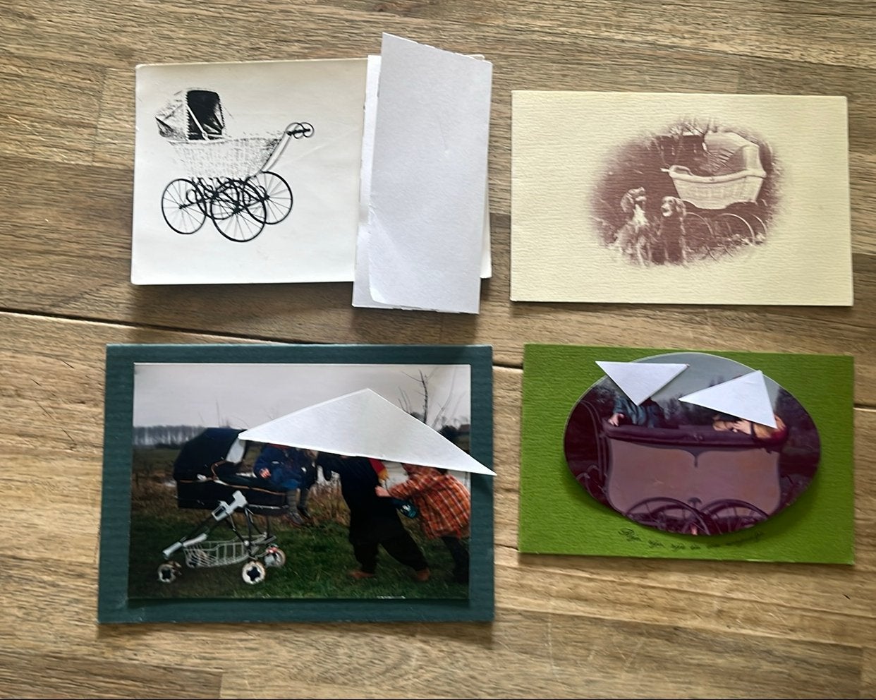 4 foto kaartjes met Kinderwagen., Ophalen, Voor 1970