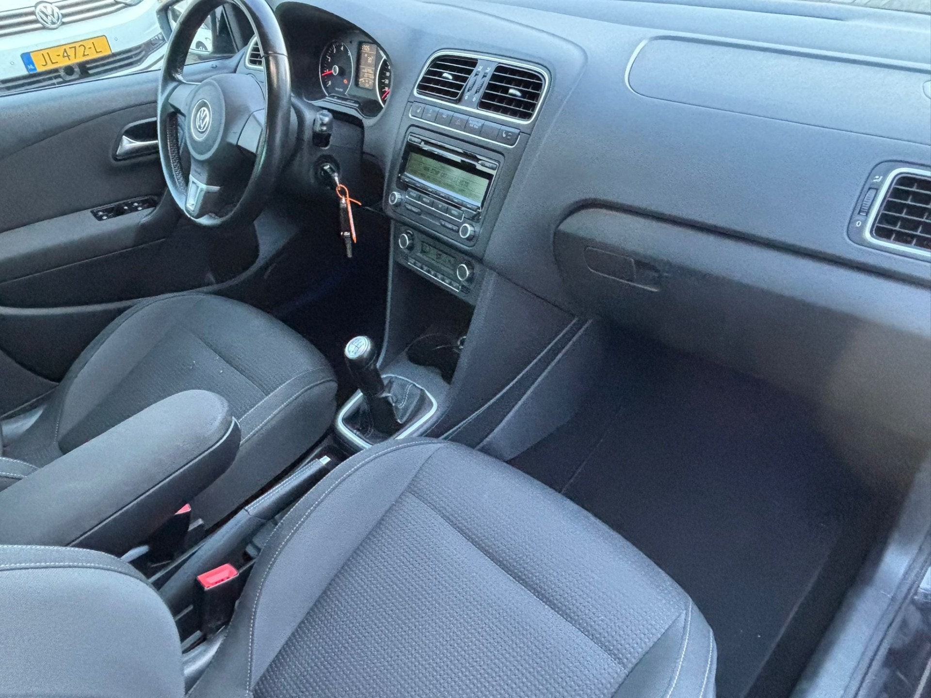 Volkswagen Polo 1.2 TSI Highline 5 deurs / DEALER ONDERHOUDE, Auto's, Voorwielaandrijving, Euro 5, Stof, Zwart