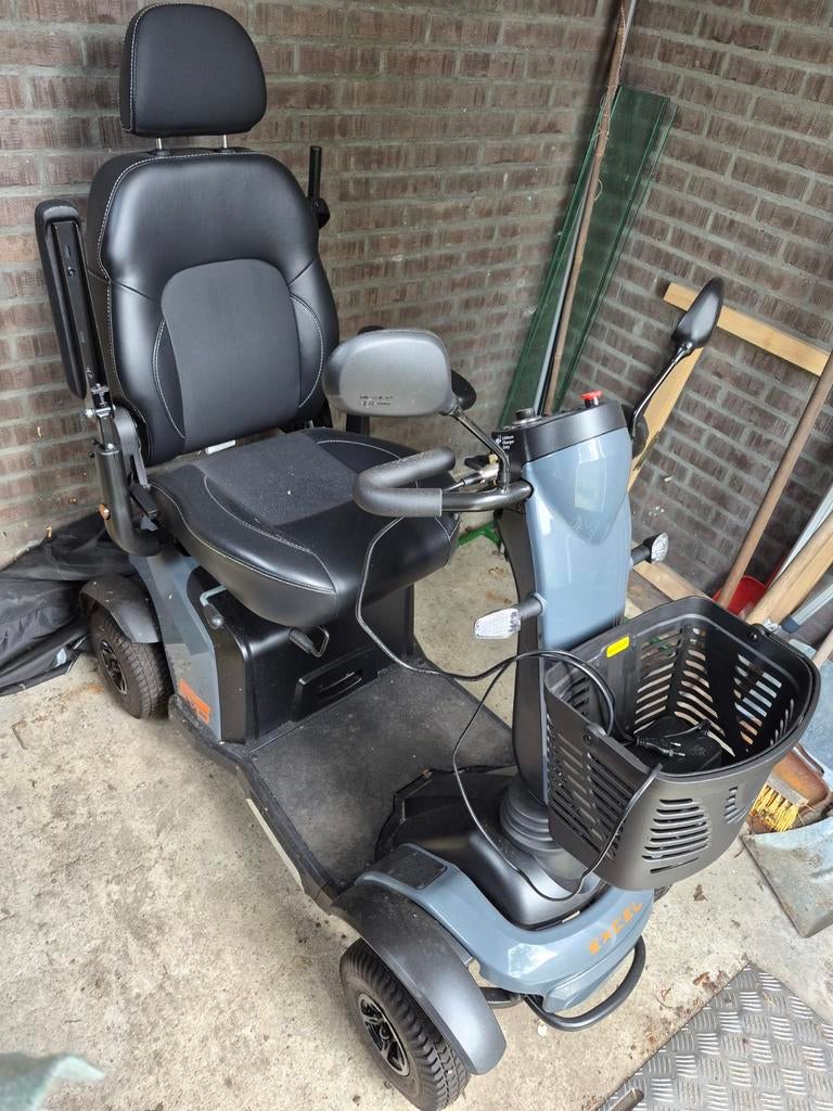 Scootmobiel, zo goed als nieuw, Diversen, Ophalen, Zo goed als nieuw, 46 km of meer, 16 km/u of meer