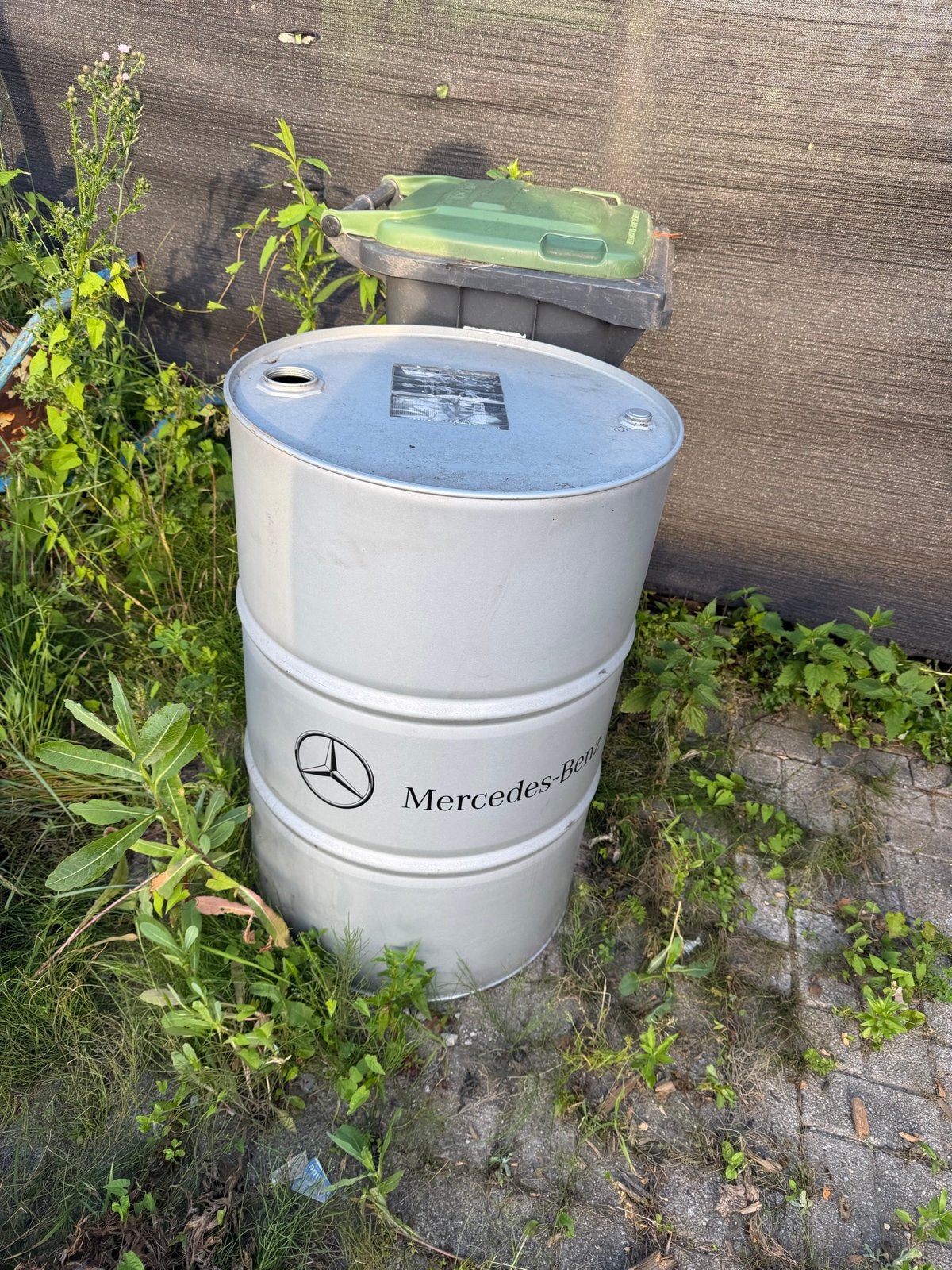 Leeg olievat 200 liter - Mercedes-Benz, Ophalen, M, M, M