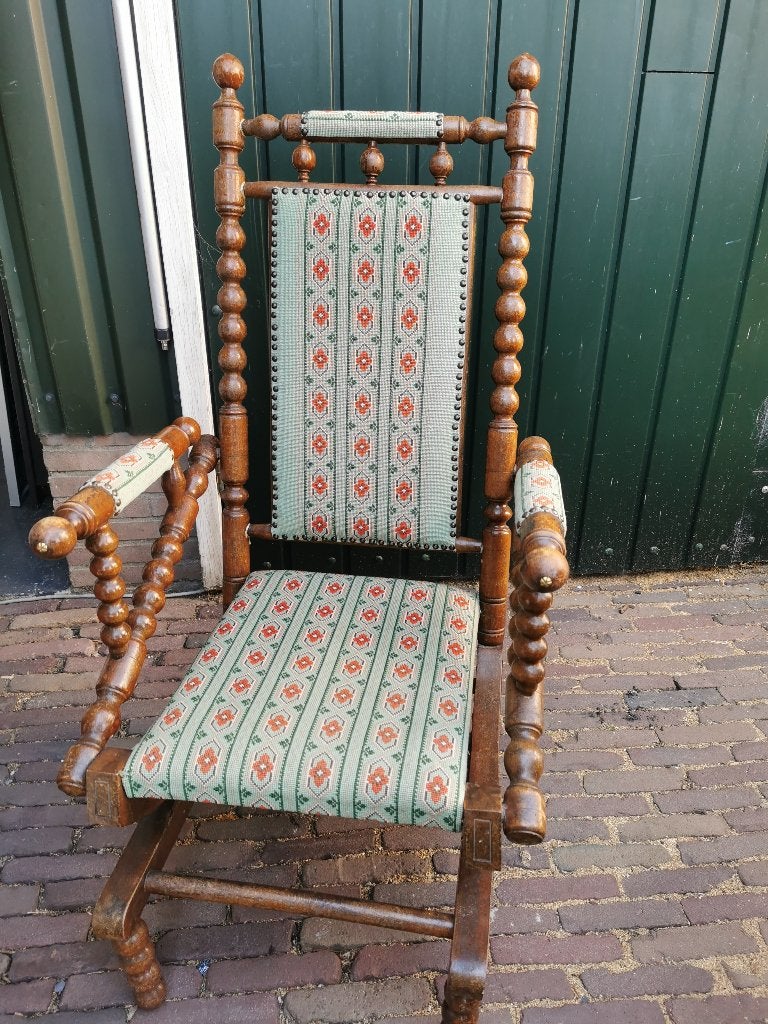 vintage schommelstoel, Antiek en Kunst, Antiek | Meubels | Stoelen en Banken, Ophalen