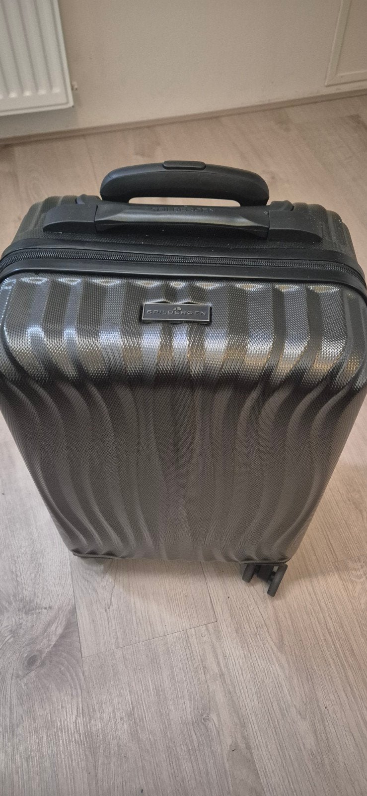 Spilbergen handbagage (Spinner) koffer, 50 tot 60 cm, Hard kunststof, Ophalen of Verzenden, Zo goed als nieuw
