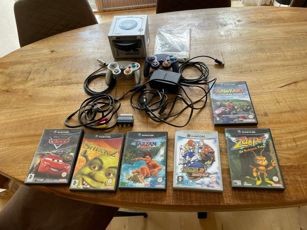 Nintendo GameCube compleet, Ophalen of Verzenden, Zo goed als nieuw, Met 1 controller, Met games