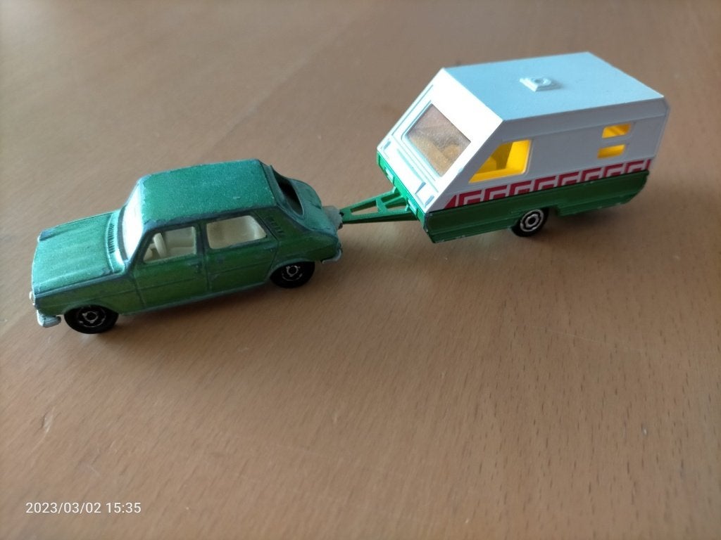 Majorette Simca 1100 groen met Caravan, Ophalen of Verzenden, Bus of Vrachtwagen, Majorette