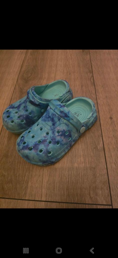 Crocs (maat 26-27), Kinderen en Baby's, Babykleding | Schoentjes en Sokjes, Ophalen of Verzenden, Jongetje of Meisje, Schoentjes
